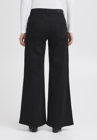 ICHI Jeans a zampa - black