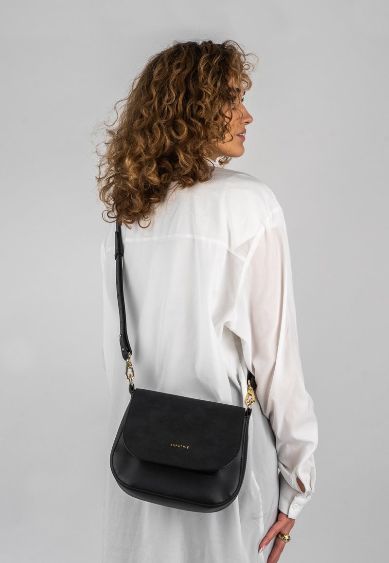 Expatrié Sac bandoulière - black