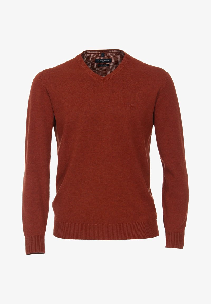 Roter V-Ausschnitt-Pullover aus weichem Strickstoff. Mit langen Ärmeln sowie gerippten Bündchen und Saum. Minimale Markenkennzeichnung auf der Brust.