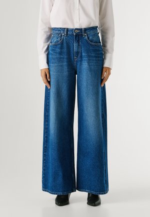 Pepe Jeans WIDE LEG JAIMY - Vaqueros a campana - denim