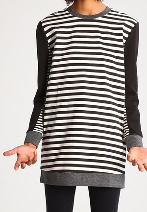 Pullover - grey