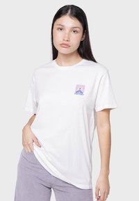 Kaotiko M C TBC - Apdrukāts T-krekls - navy