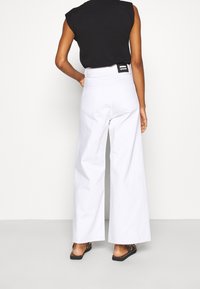 Dr.Denim Tall Džíny Relaxed Fit - white denim