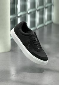 Δεν επιλέχθηκε, black