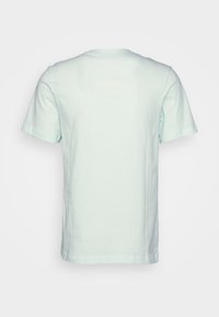 Nike Sportswear CLUB TEE - T-shirt básica - mint
