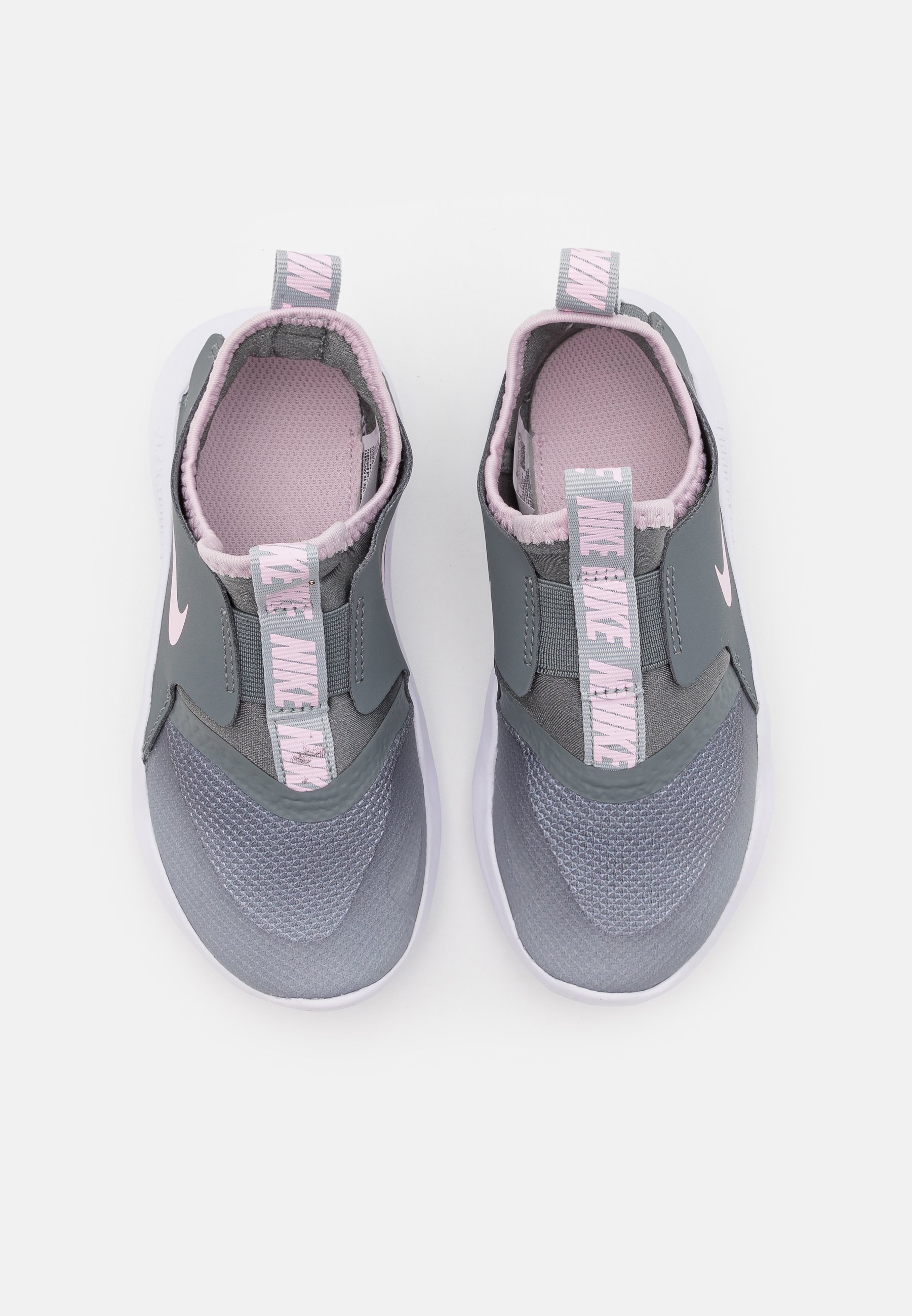 nike performance rosa