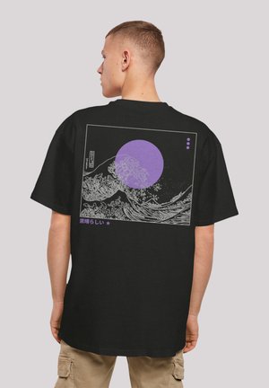 Black t-shirt featuring a purple circular graphic and wave design on the back, with white outlines and Japanese text below the image.