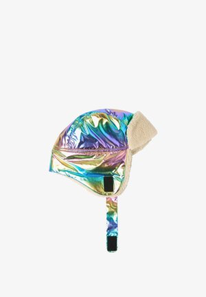 Holografisk iriserende vintertrapperhat med beige fleece-fôr og justerbar hagesnor med sorte Velcro-bånd.