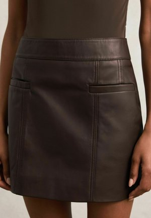 REGULAR FIT - SEEMA WELT  - Mini suknja - burgundy