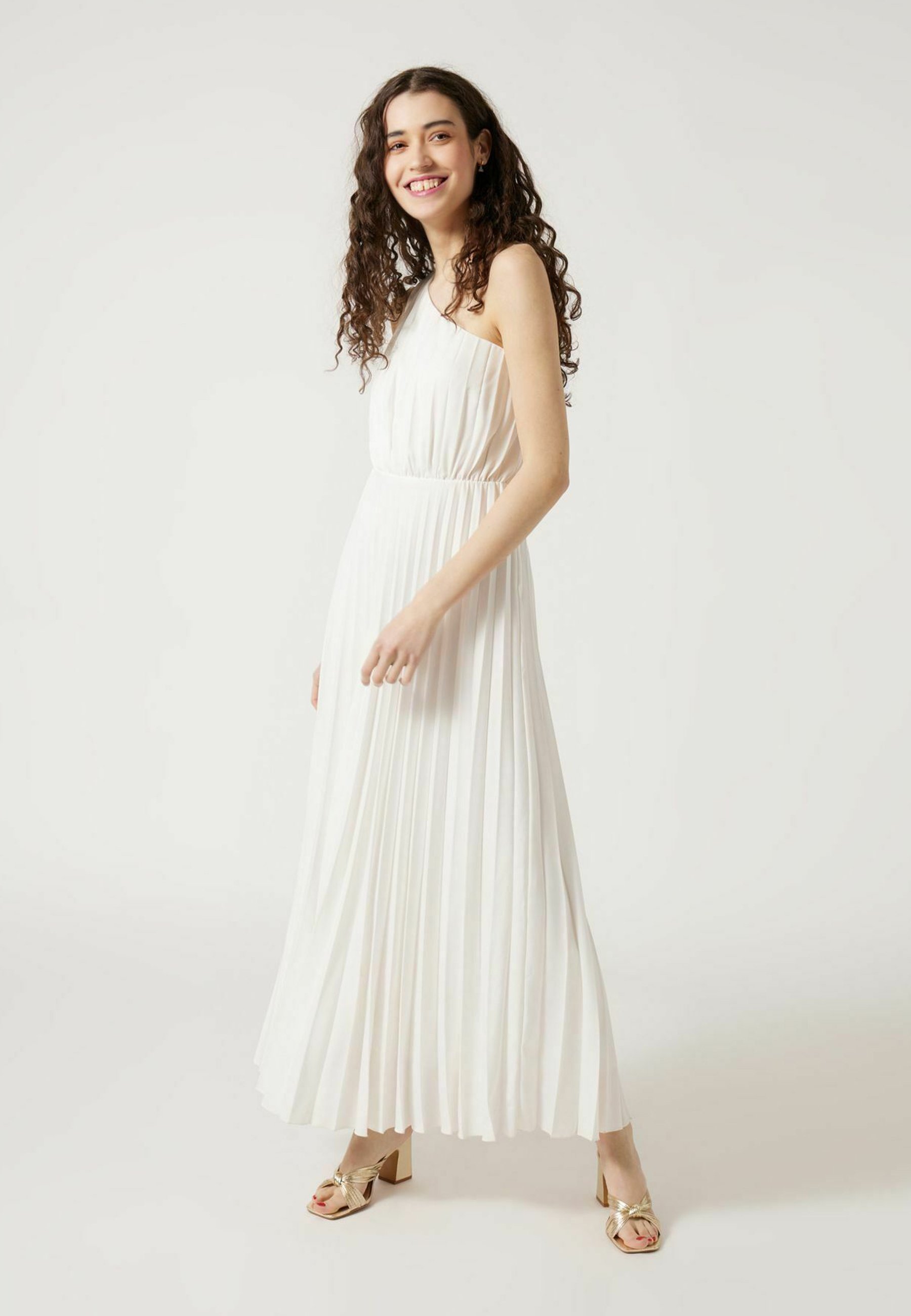 Robe Blanche Naf Naf Robe Noire Nouvelle Collection Zalando Robe