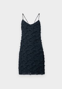 Robe mini bleu marine à fines bretelles, tissu texturé avec des motifs floraux en relief et une silhouette ajustée.