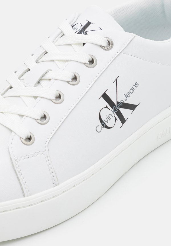 CLASSIC CUP LACE UP  - Trainers2