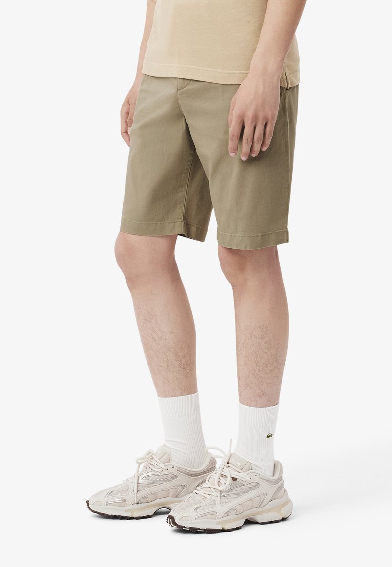 Lacoste BERMUDA  - Shorts - beige cb