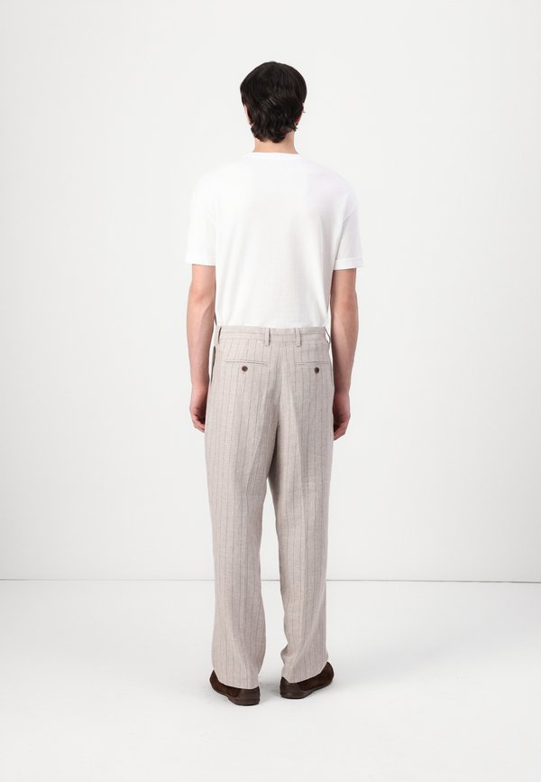 SLHRELAXED MALIK SUN PINSTRIPED - Trousers - oatmeal2