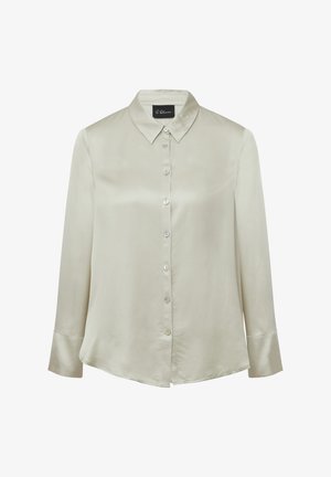 Helle beige Satinbluse mit langen Ärmeln, einem spitzen Kragen und sechs vorderen Knöpfen. Glatte Textur und abgerundeter Saum am unteren Ende.