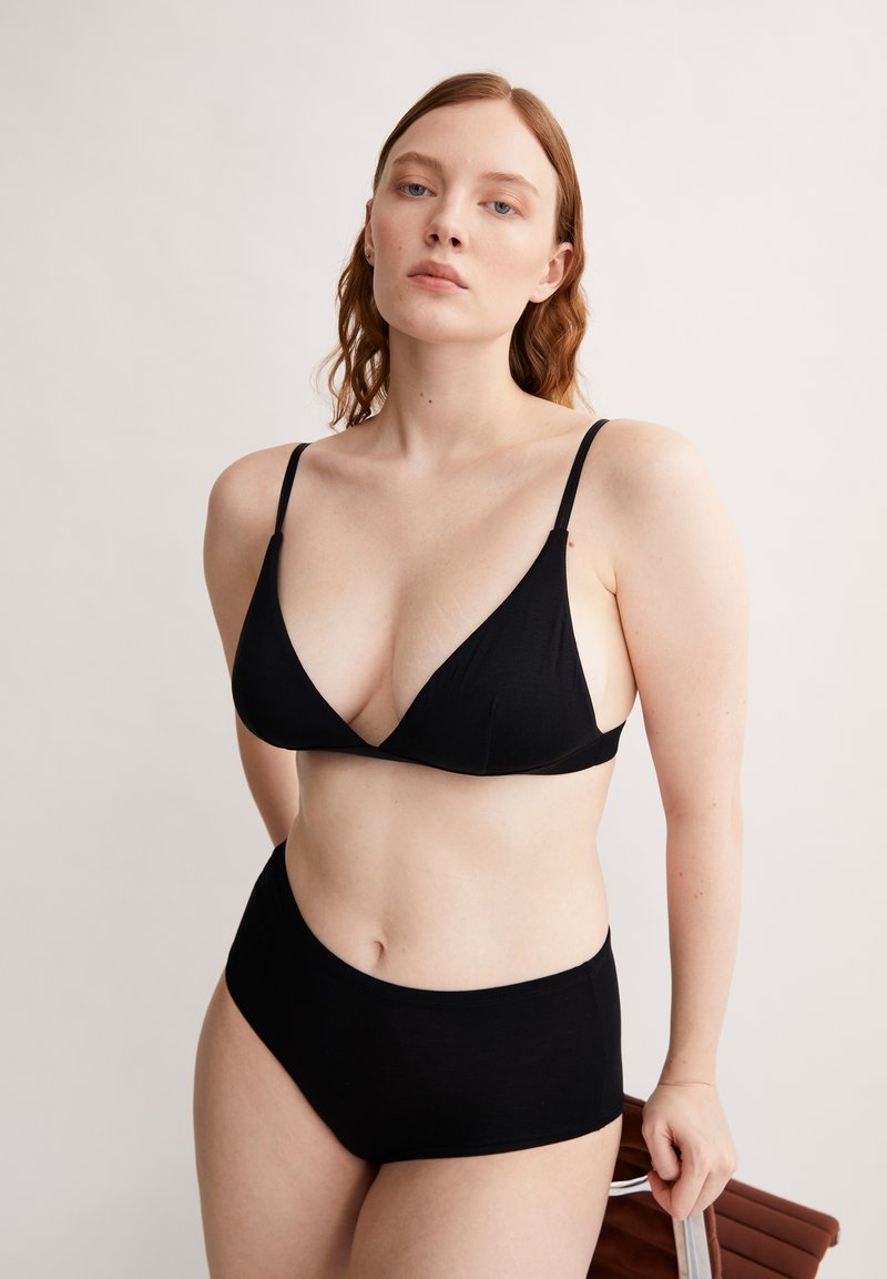 Reggiseno Sportivo ARMENDANGELS Donna Tovaa – Morbido In Tencel, Spalline Regolabili, Scollo Posteriore, Approvato PETA Vegan