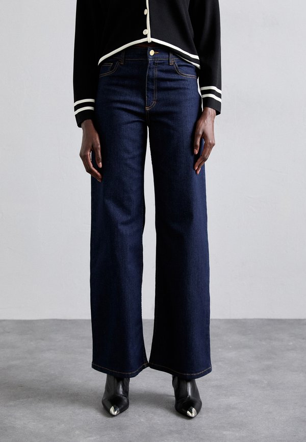 NICETTE - Jeans Relaxed Fit - denim rinse