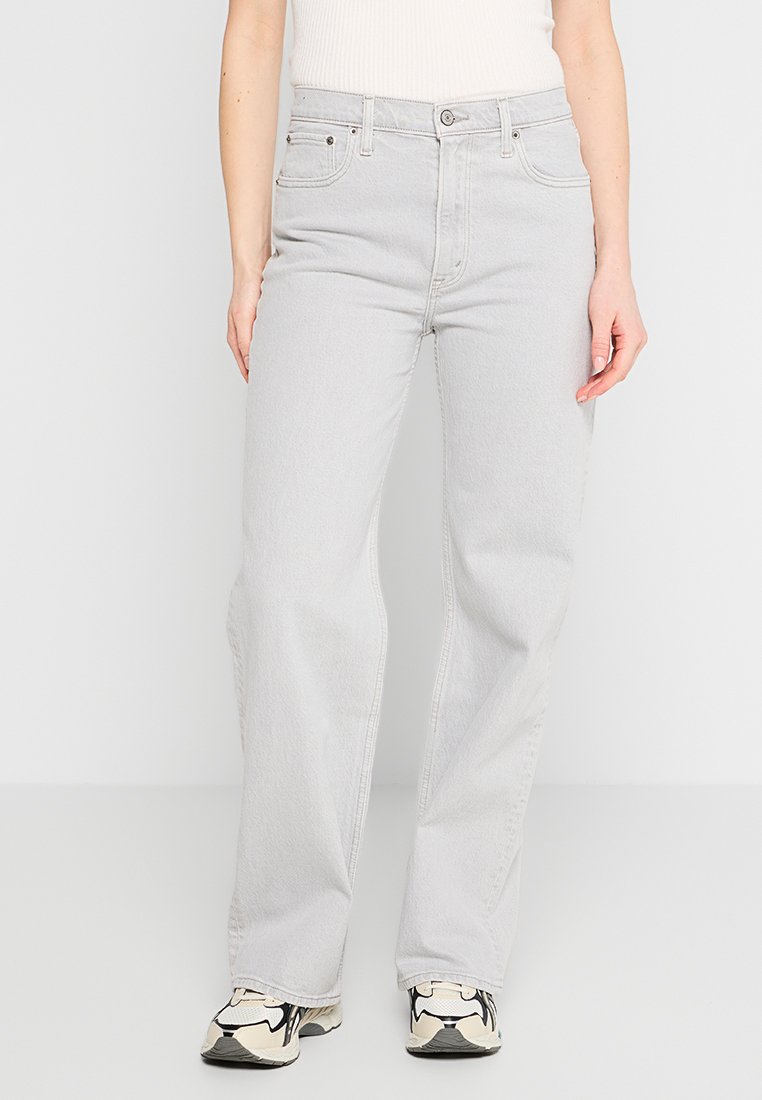 Abercrombie & Fitch Relaxed fit jeans lichtgrijs Abercrombie & Fitch Relaxed fit jeans lichtgrijs