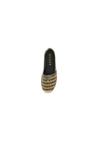 Crne i zlatne slip-on cipele s tkanim gornjim dijelom, s teksturiranim uzorkom i logotipom branda sprijeda. Potplat s jute akcentima.