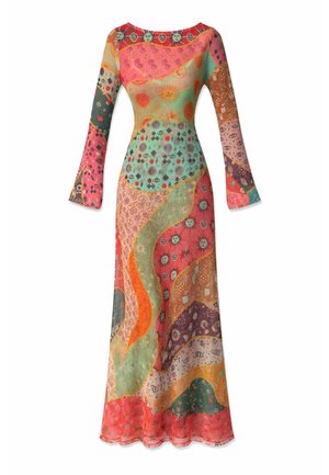Robe longue à manches longues avec des motifs patchwork abstraits colorés dans des tons de rose, vert, orange, violet et jaune.
