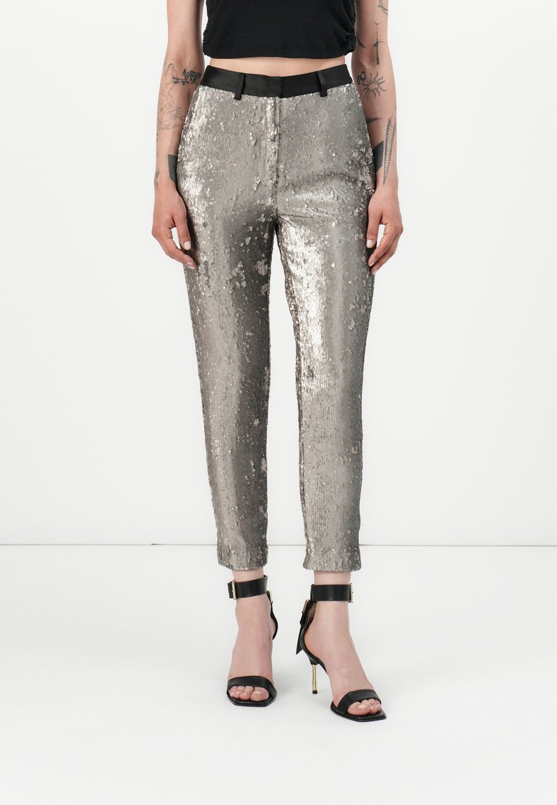 AllSaints Broek zilverkleurig AllSaints Broek zilverkleurig