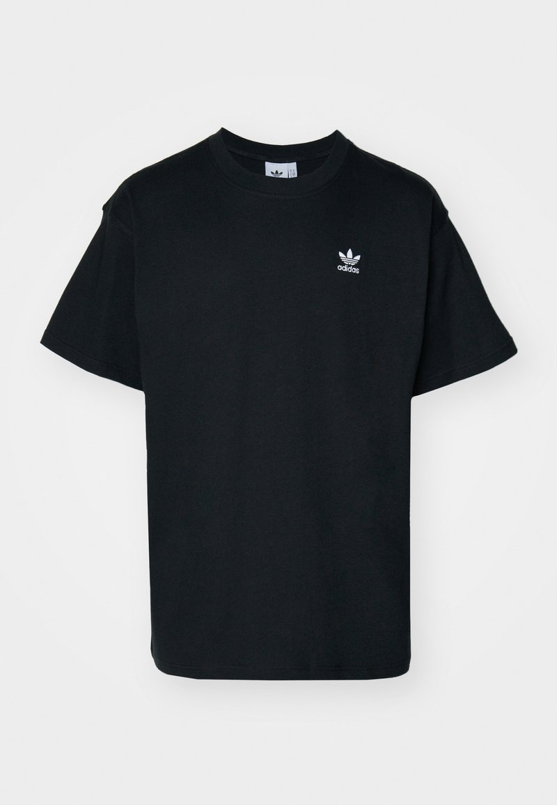 Schwarzes Baumwoll-T-Shirt mit Rundhalsausschnitt und kurzen Ärmeln, das ein kleines weißes Adidas-Logo auf der linken Brustseite trägt.