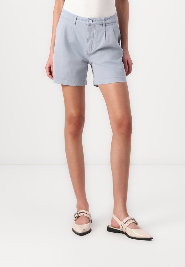 MID WAIST REGULAR VANIA - Shorts