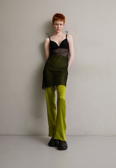 EDITHMARCEL Pantalon classique - pistachio