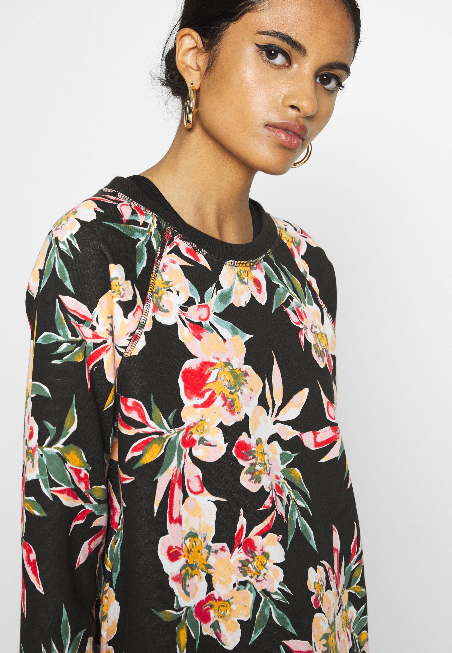 roxy enchanted isle sweatshirt