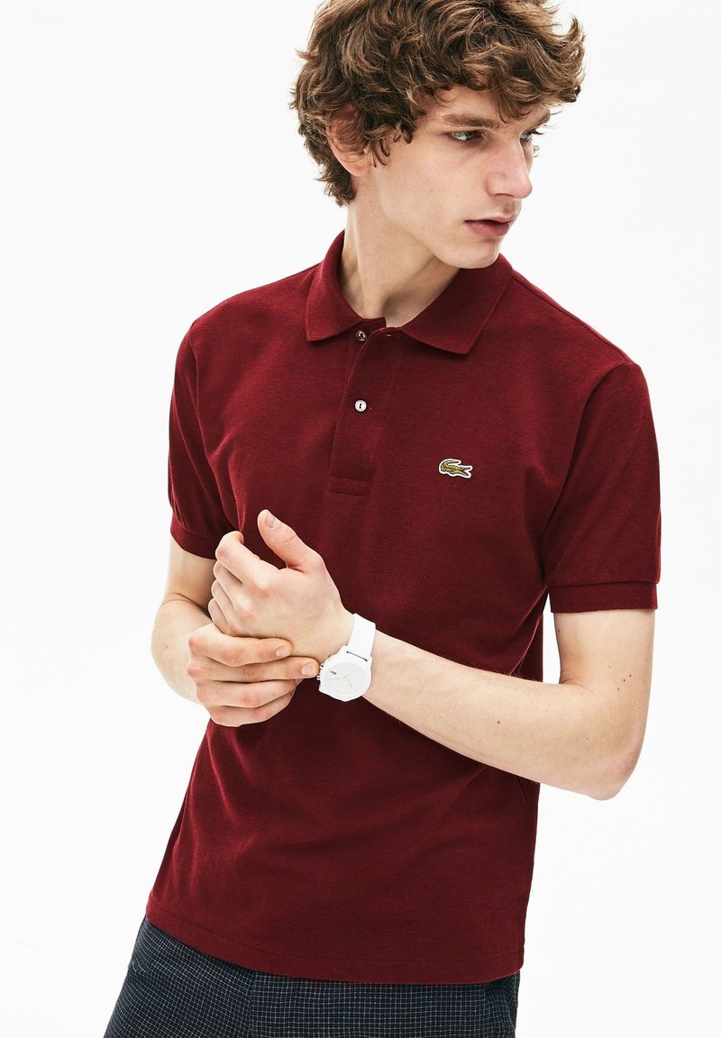 lacoste bordeaux polo