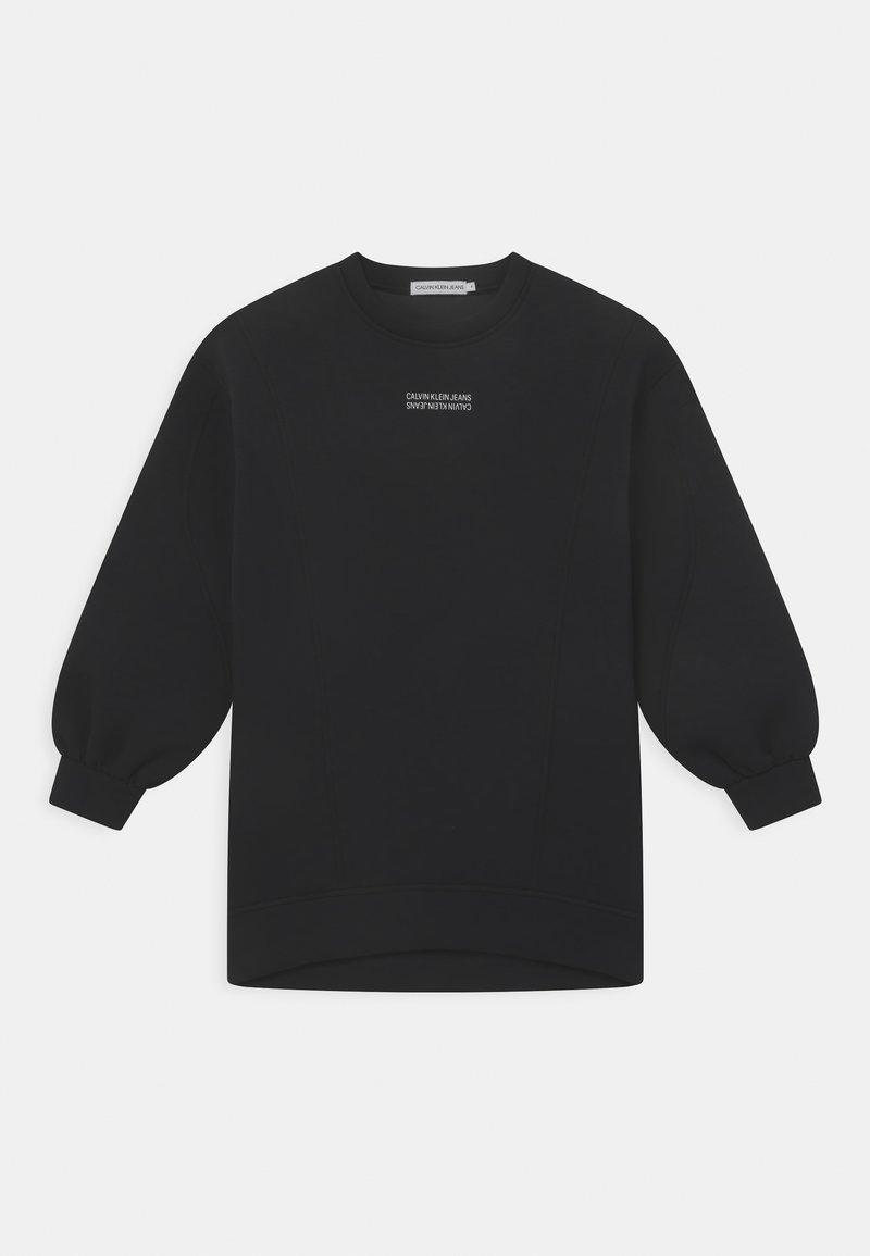 Czarna bluza wykonana z miękkiego materiału, z okrągłym dekoltem, balonowymi rękawami oraz małym logo umieszczonym na środku przodu.