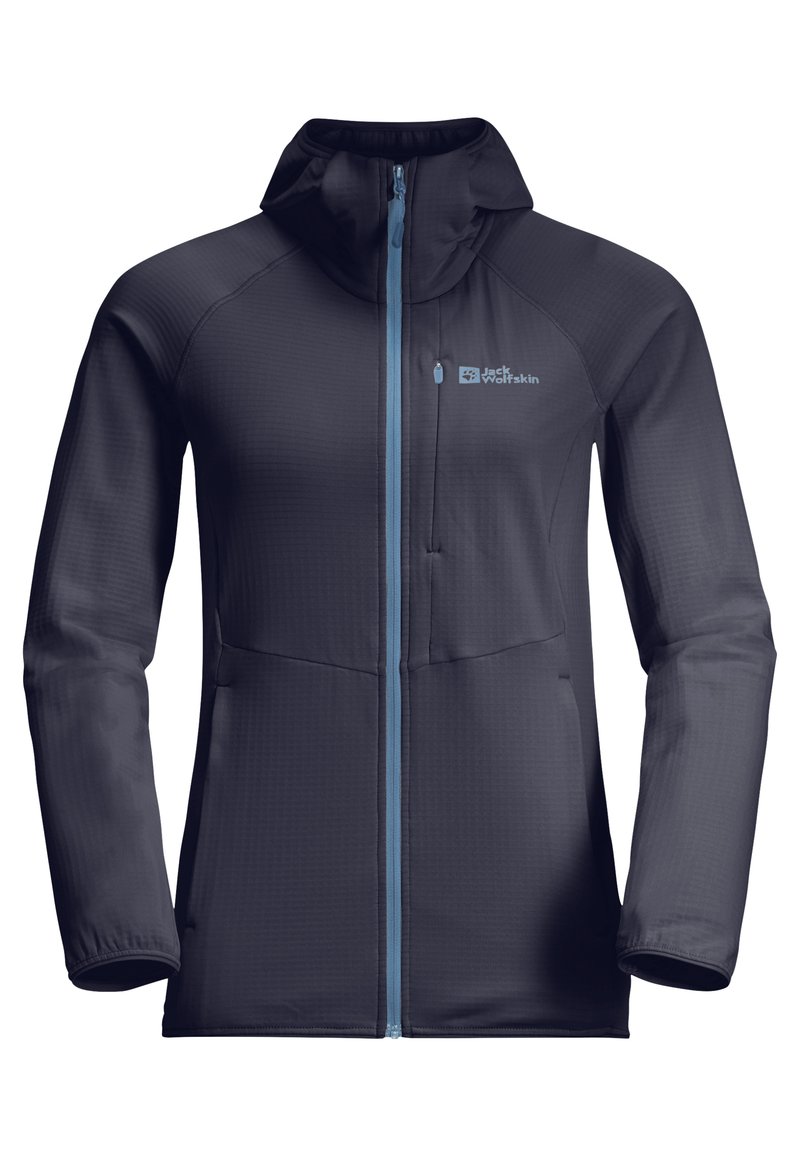 Dunkelblaues Softshell-Jacke mit einer taillierten Kapuze und durchgehendem Reißverschluss, ausgestattet mit hellblauen Akzenten und einer Reißverschlusstasche auf der Brust. Strukturiertes Material.