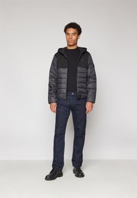 Tommy Hilfiger MIXED MEDIA JACKET - Overgangsjakke - black