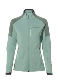 Hellgrüne Softshelljacke mit hohem Kragen, mit Reißverschluss versehenen Taschen und grauen Akzenten an Schultern und Bündchen. Strukturierte Stoffdetails.