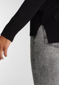 edc by Esprit Jersey de punto - black