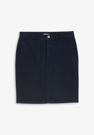 Dunkel marineblauer knielanger Rock mit vorderen Knöpfen und Reißverschluss, Gürtelschlaufen und zwei großen aufgesetzten Fronttaschen.