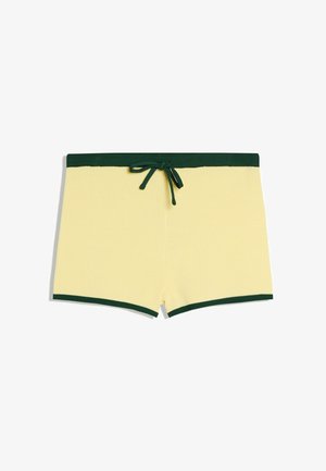 Bershka, CONTRAST PIPING - SHORTS - Shorts - yellow