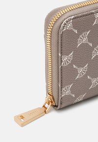 JOOP! CORTINA MELETE PURSE  - Wallet - fungi