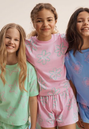Next, REGULAR FIT - SHORT PYJAMAS 3 PACK  SET - Nattøj sæt - pink blue