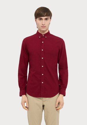 Polo Ralph Lauren SLIM FIT GARMENT-DYED OXFORD SHIRT - Button down-skjorte - red carpet