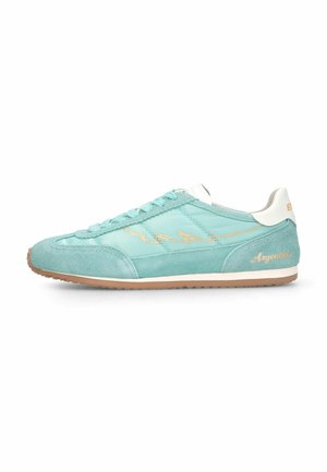 Lyseblå ruskind og stof sneaker med gummisål, gyldent lyn-detalje, hvid hælløkke og "Argentina" broderet i guld på siden.