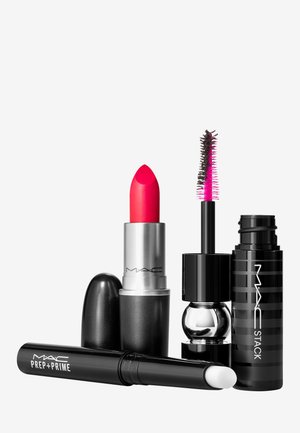 SUPERSTAR KITS - LASHES TO LIPS KIT - Make-upset - pink