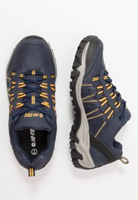 HI-TEC JAGUAR - Fjellsko - navy/yellow