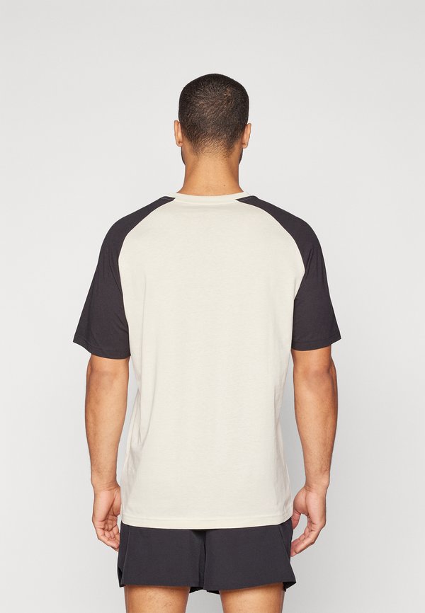 SPORT TEE - Basic T-shirt - alpine snow2