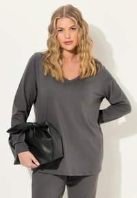 Ulla Popken LANGARM BASIC & V-AUSSCHNITT - Strickpullover - graphite gray