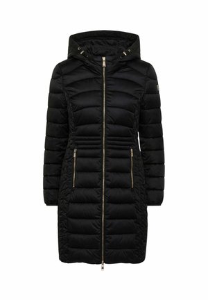 Giacca a vento nera con cappuccio, chiusura a zip sul davanti e due tasche con zip. Presenta cuciture orizzontali e dettagli in hardware dorato.