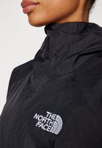 The North Face BUILD UP JACKET - Snovborda jaka - black