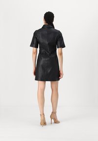 YAS YASSYMNA DRESS - Marškininė suknelė - black