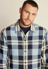 Next TEXTURED CHECK  - Pluus - blue