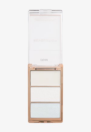 Palette make-up compatta con tre tonalità di illuminante in crema in un astuccio trasparente rettangolare con cornice in oro rosa.
